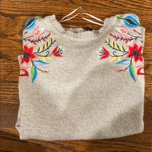 Aqua fun floral sweater!